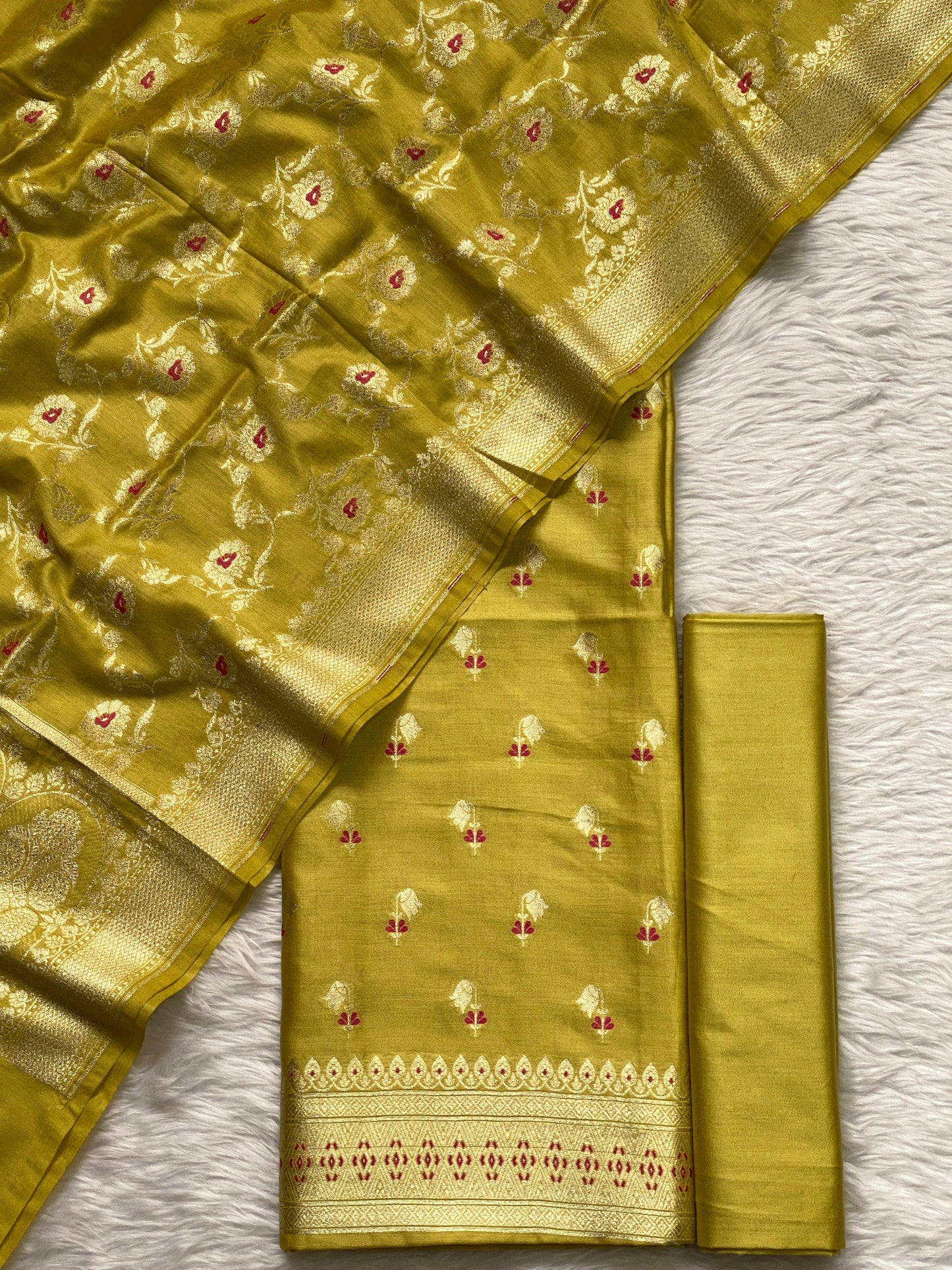 Handloom pure chiniya silk by banarasi store