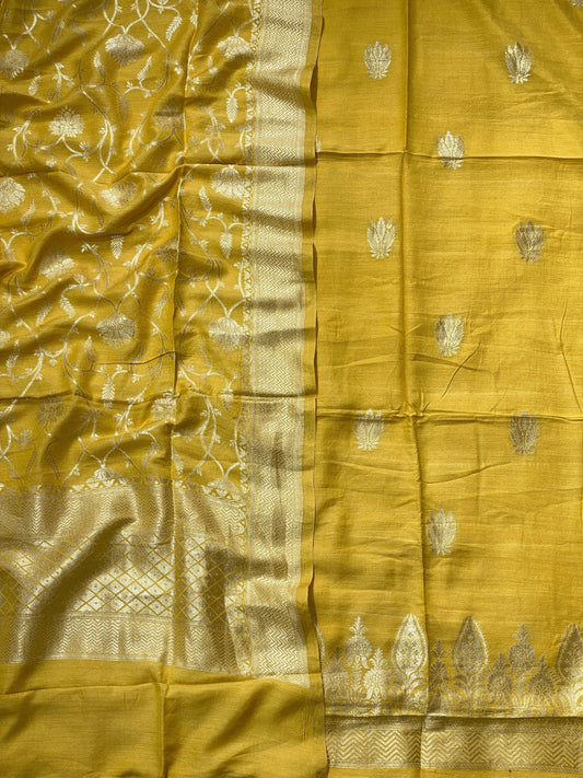 Handloom moonga by banarasi store