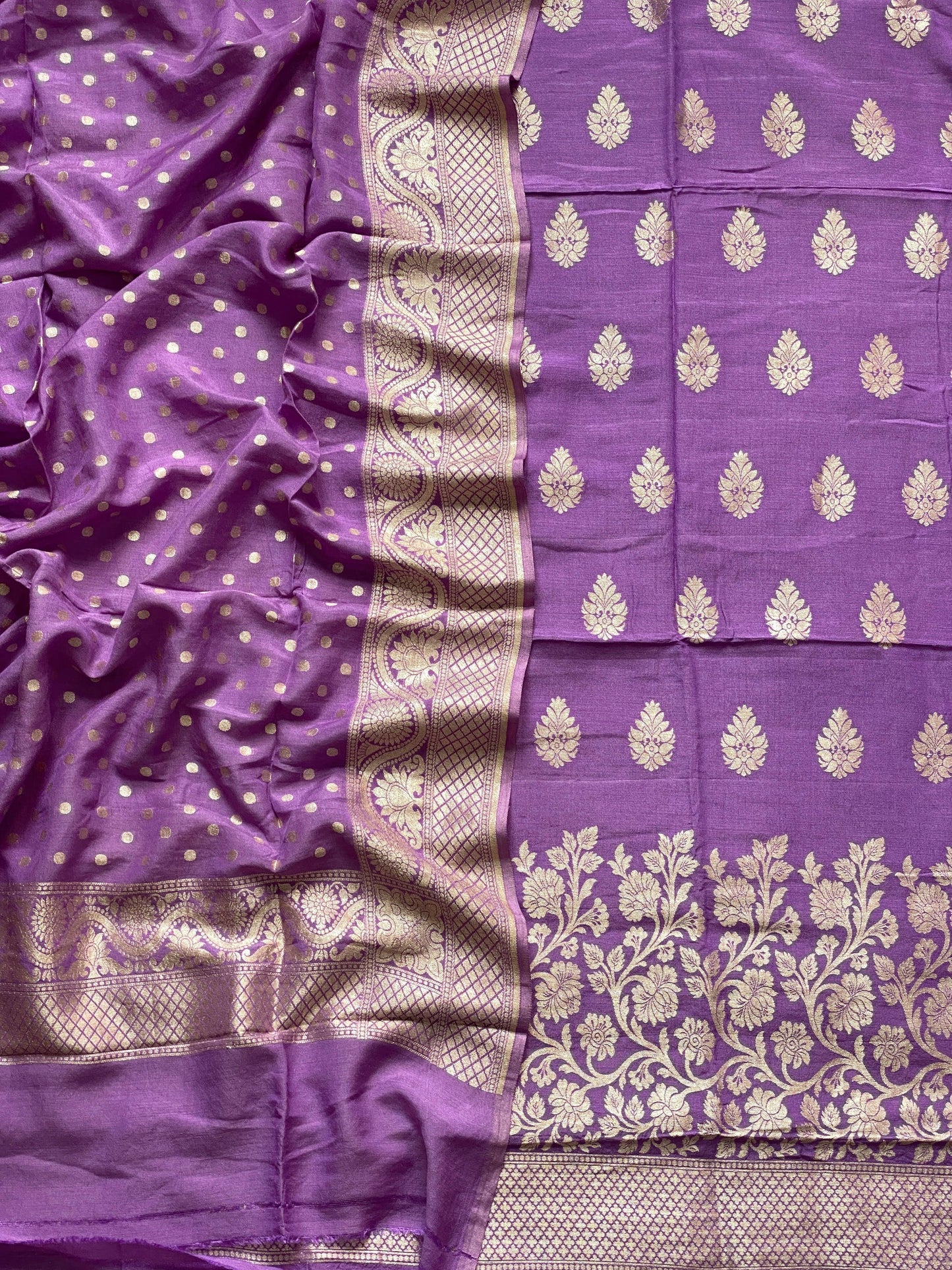 Handloom moonga by banarasi store