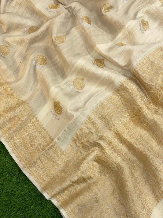 Handwoven khiccha tussar by banarasi Store